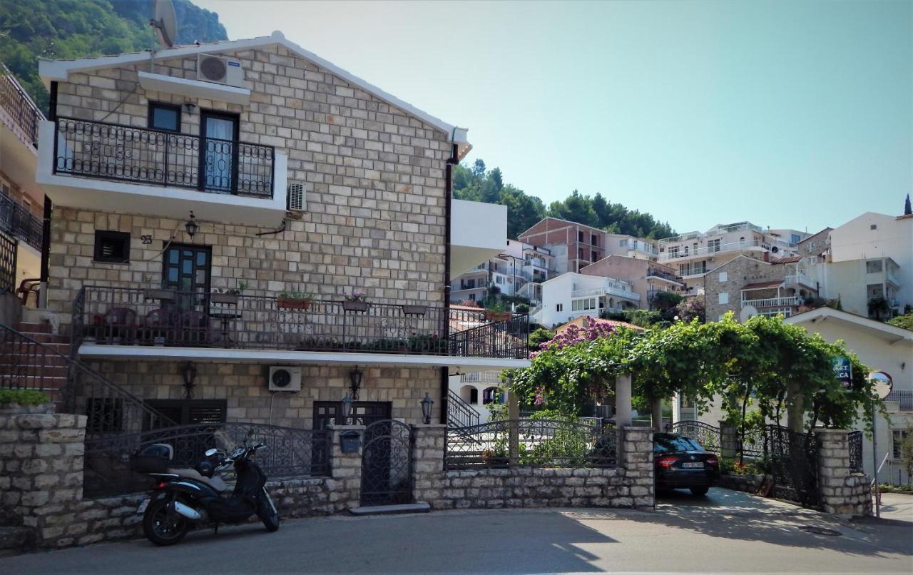 Vila Teodora Sveti Stefan Esterno foto