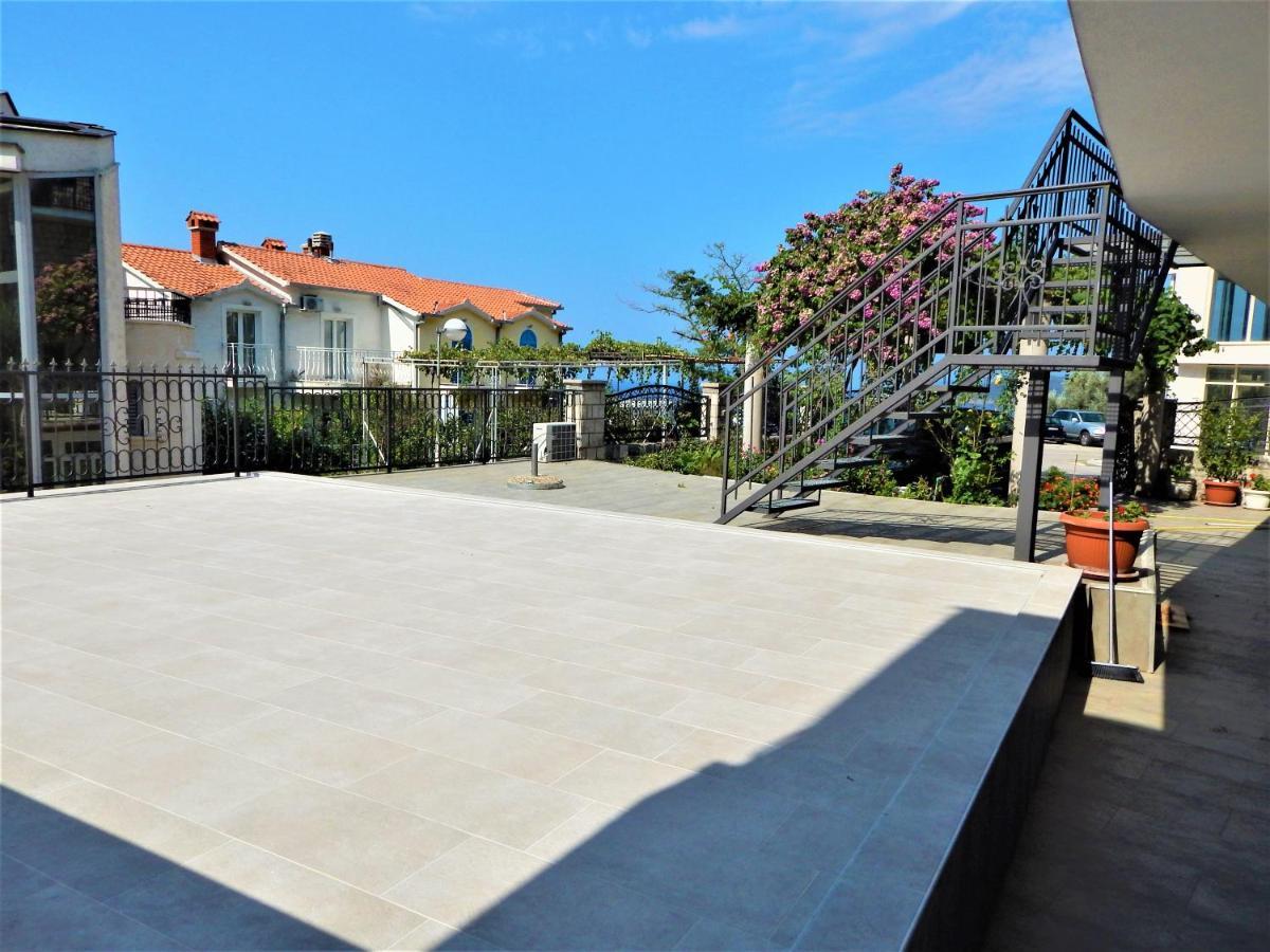 Vila Teodora Sveti Stefan Esterno foto