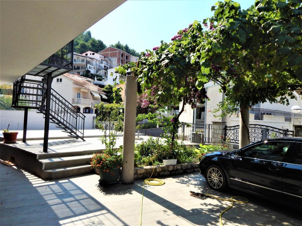 Vila Teodora Sveti Stefan Esterno foto