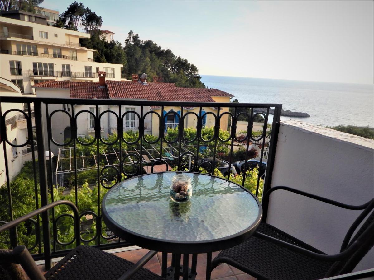 Vila Teodora Sveti Stefan Esterno foto